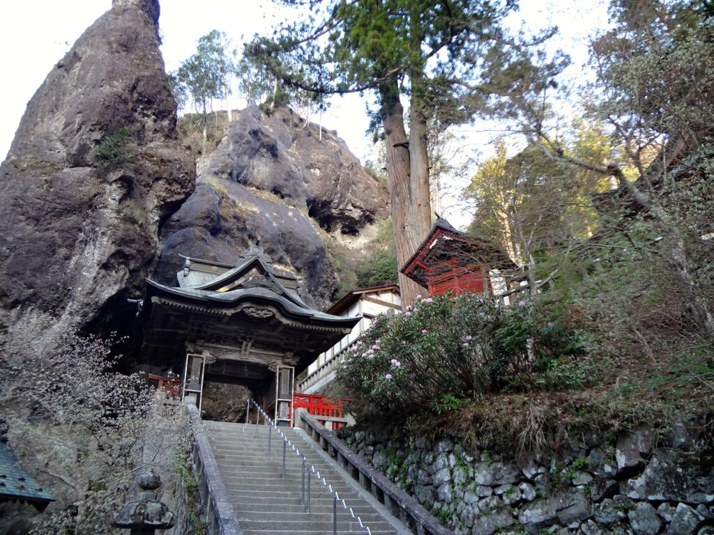 榛名神社