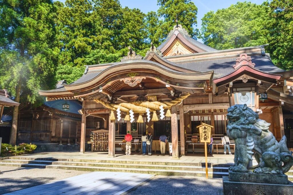 白山比咩神社(石川県) 