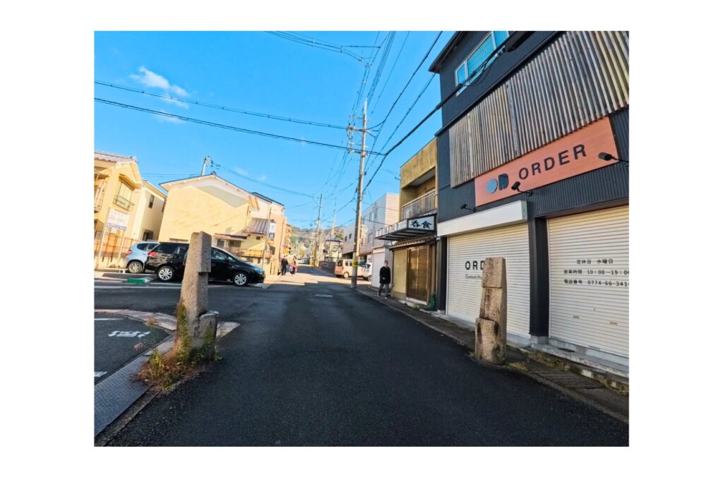 許波多神社　沓石　京都宇治　モアイ　京都大学