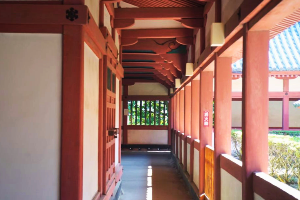 伊佐爾波神社　回廊