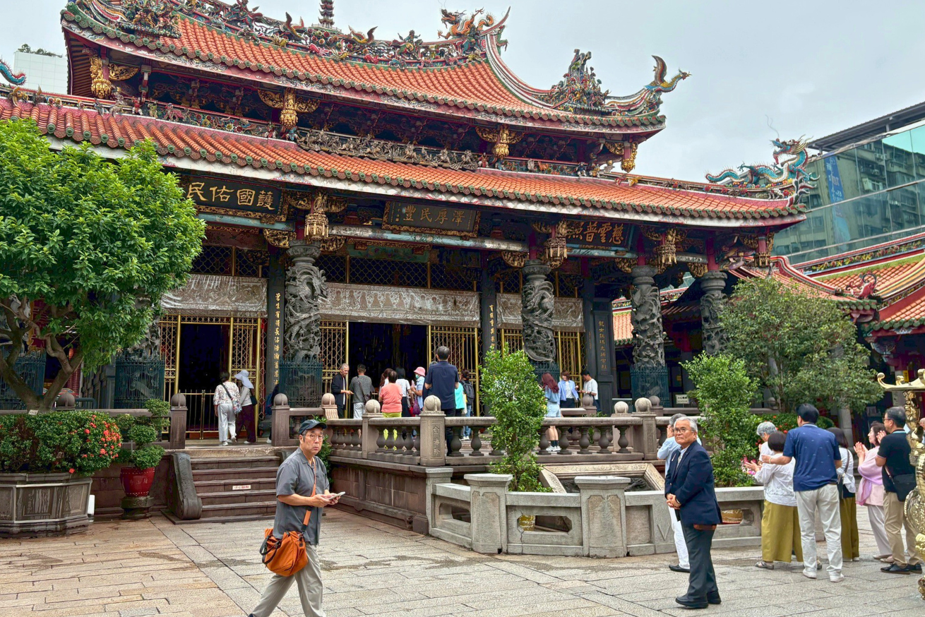 台湾・台北市にある艋舺龍山寺