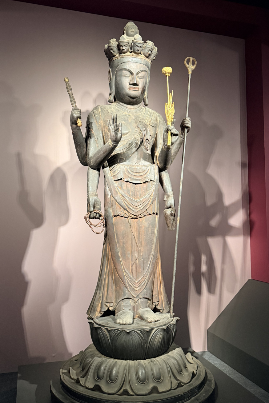 三重県にある観菩提寺蔵の「十一面観音菩薩立像」
